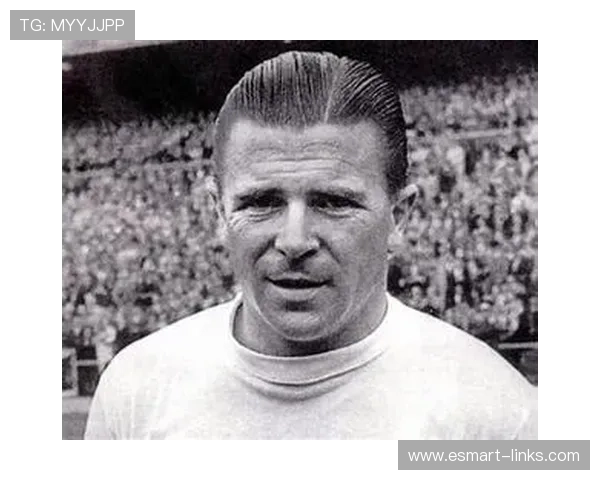 追忆2019年离世的足球传奇人物与他们的辉煌成就